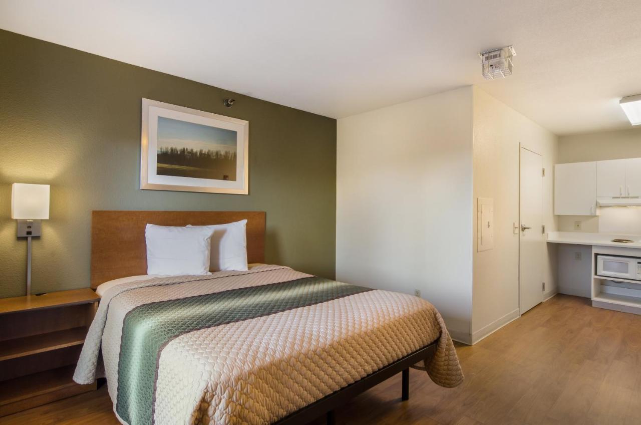 Hometowne Studios By Red Roof Denver - Glendale/ Cherry Creek Luaran gambar